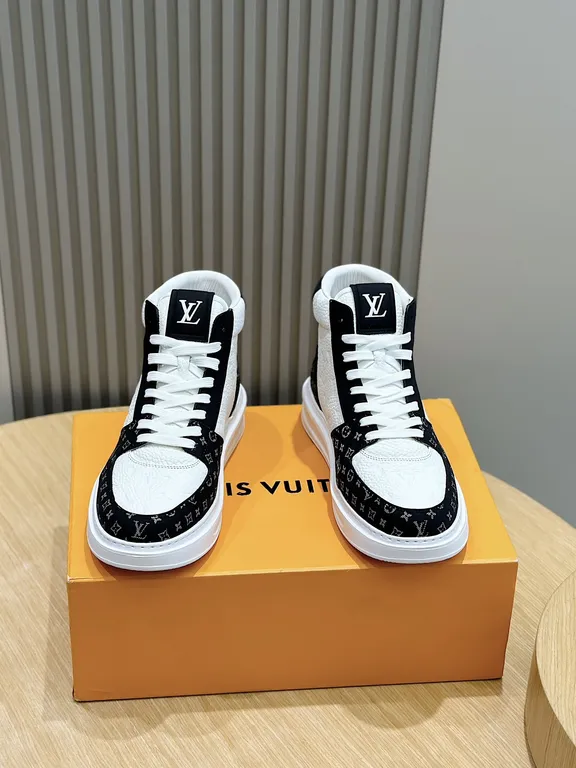 Louis Vuitton Shoe 